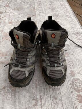 Merrell Gray and Black Hiking Boots